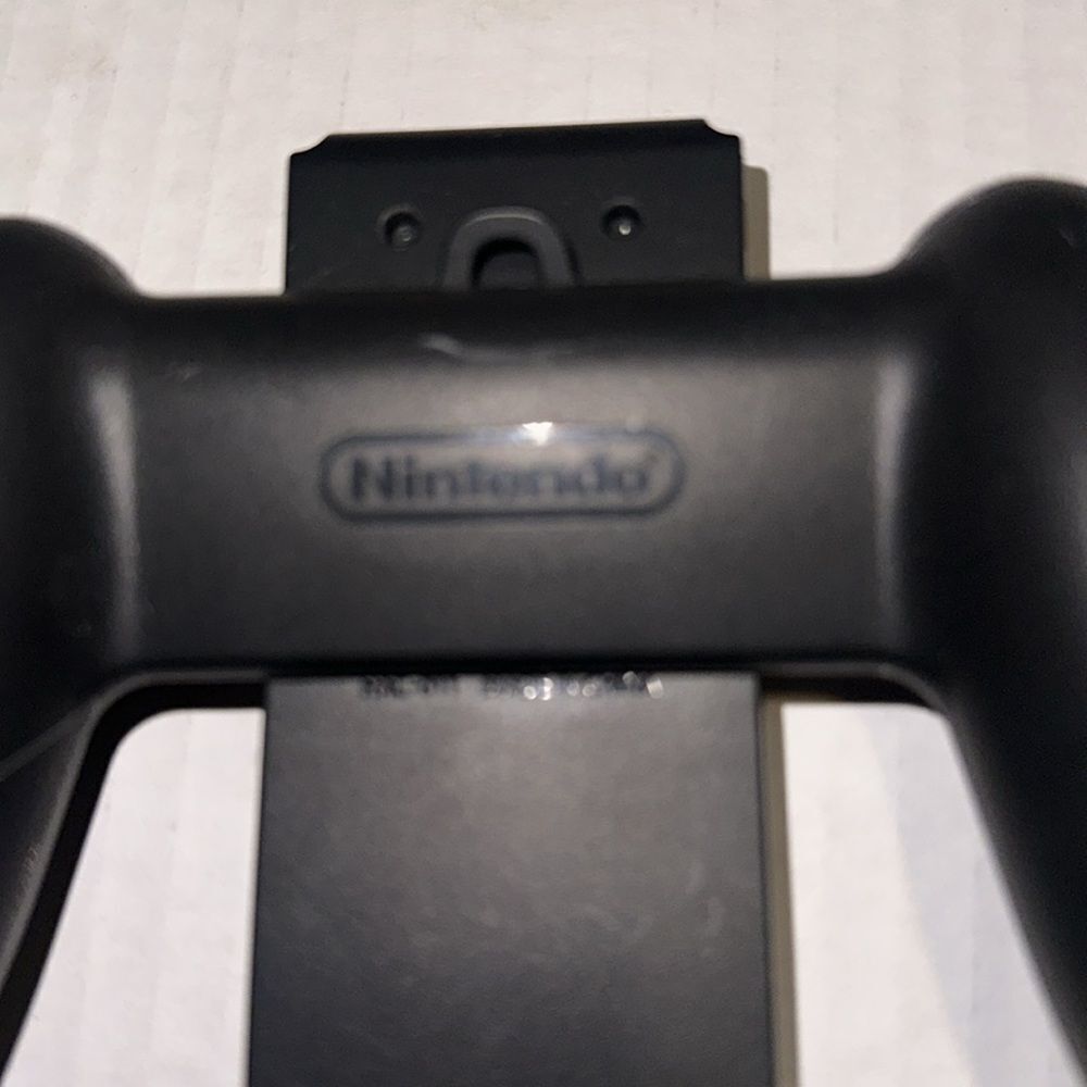 Nintendo Switch Joy Con Comfort Grip Controller Holder - Picture 3 of 3
